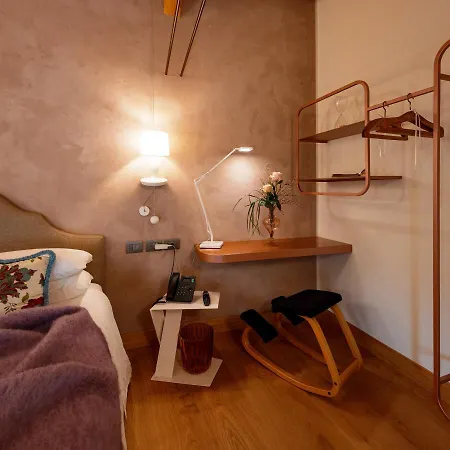 فندق مبيت وإفطار Corte Degli Ostinati 4*