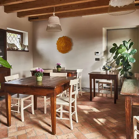 Corte Degli Ostinati Panzió 4*