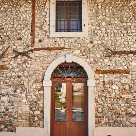 Panzió Corte Degli Ostinati Variano